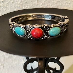 Antique Silver Tone & Faux Turquoise Stones Bracelet w/Snap Closure